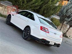Ford Taurus